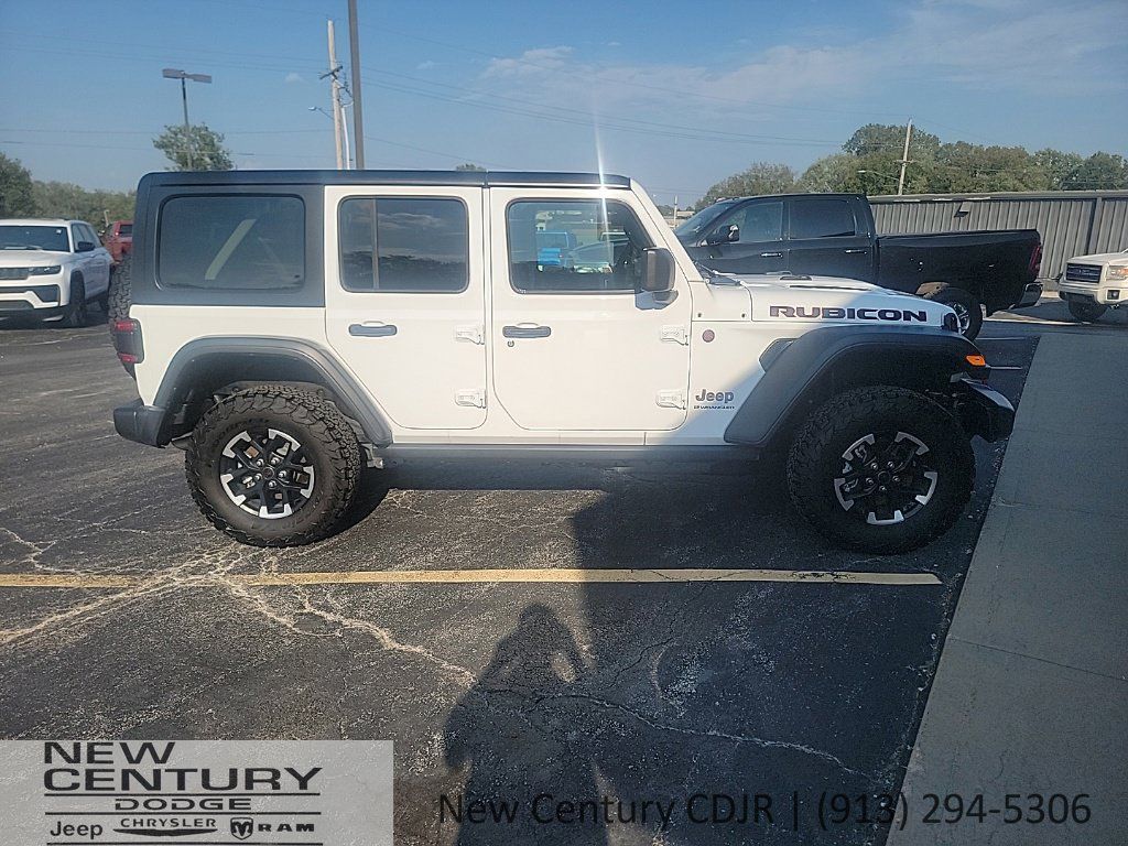 Used 2026 Jeep Wrangler Unlimited Rubicon AWD/4WD image 6