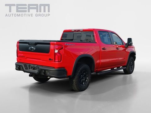 Used 2024 Chevrolet Silverado 1500 ZR2 w/ ZR2 Bison Edition AWD/4WD image 7