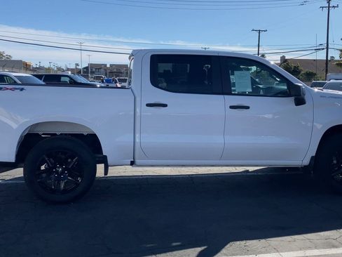 Used 2025 Chevrolet Silverado 1500 Custom image 13