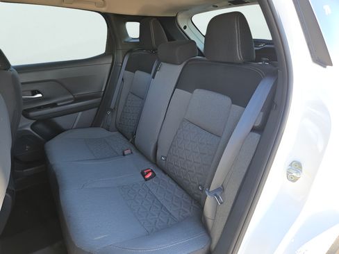 Used 2026 Nissan Kicks SV FWD image 14