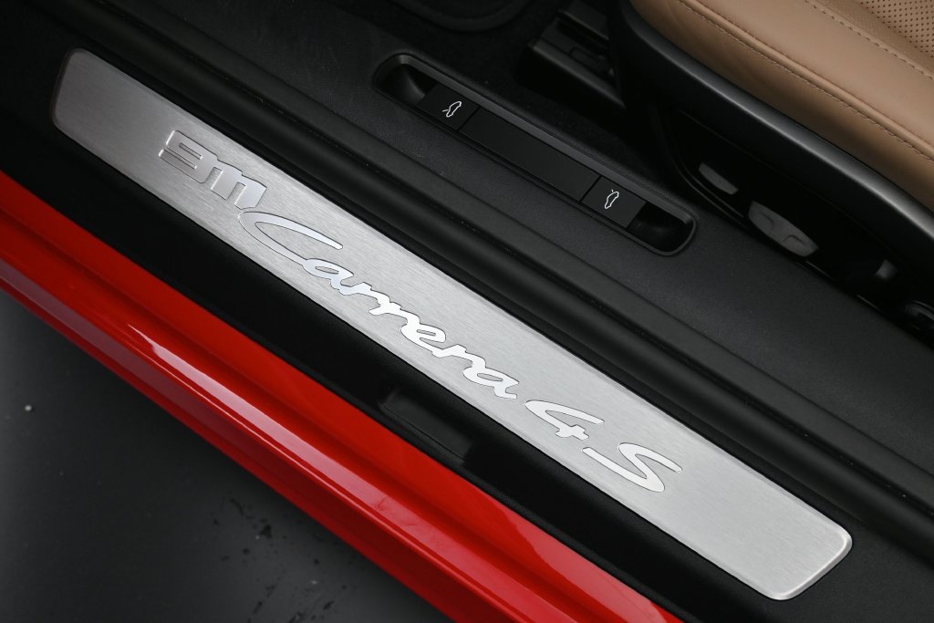 Certified 2024 Porsche 911 Carrera 4S AWD/4WD image 24
