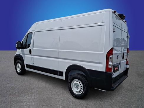 Used 2024 RAM ProMaster 2500 w/ Safety Group FWD image 6