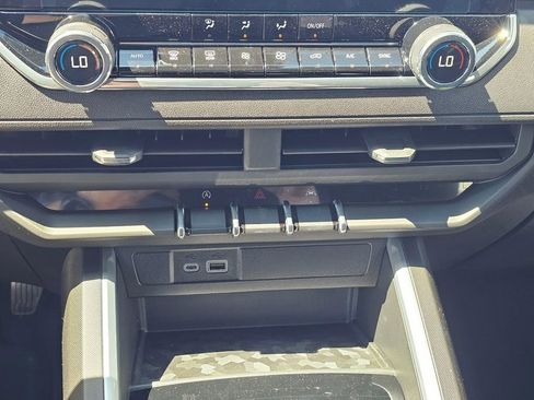 New 2026 Chevrolet Colorado Trail Boss AWD/4WD image 31