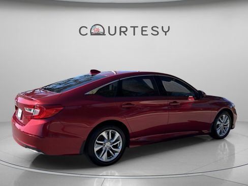 Used 2019 Honda Accord LX image 7