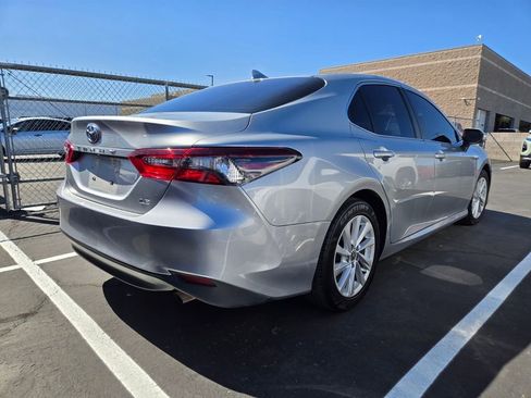 Used 2024 Toyota Camry LE image 4