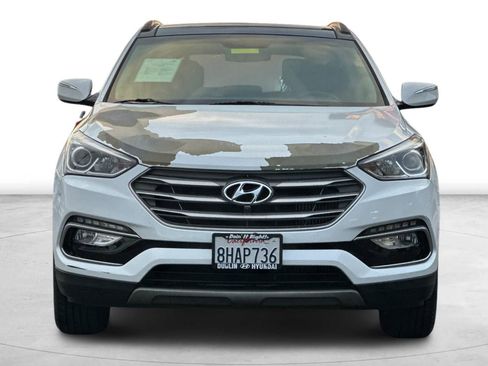 Used 2017 Hyundai Santa Fe Sport image 10