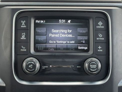 Used 2017 RAM 1500 Classic SLT AWD/4WD image 19