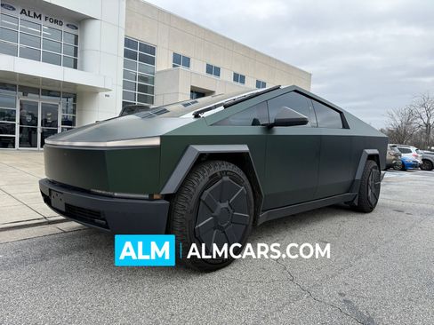 Used 2024 Tesla Cybertruck AWD Crew Cab image 1
