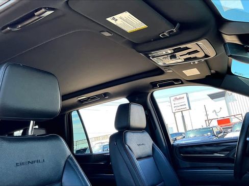 Used 2024 GMC Yukon Denali w/ Max Trailering Package AWD/4WD image 14