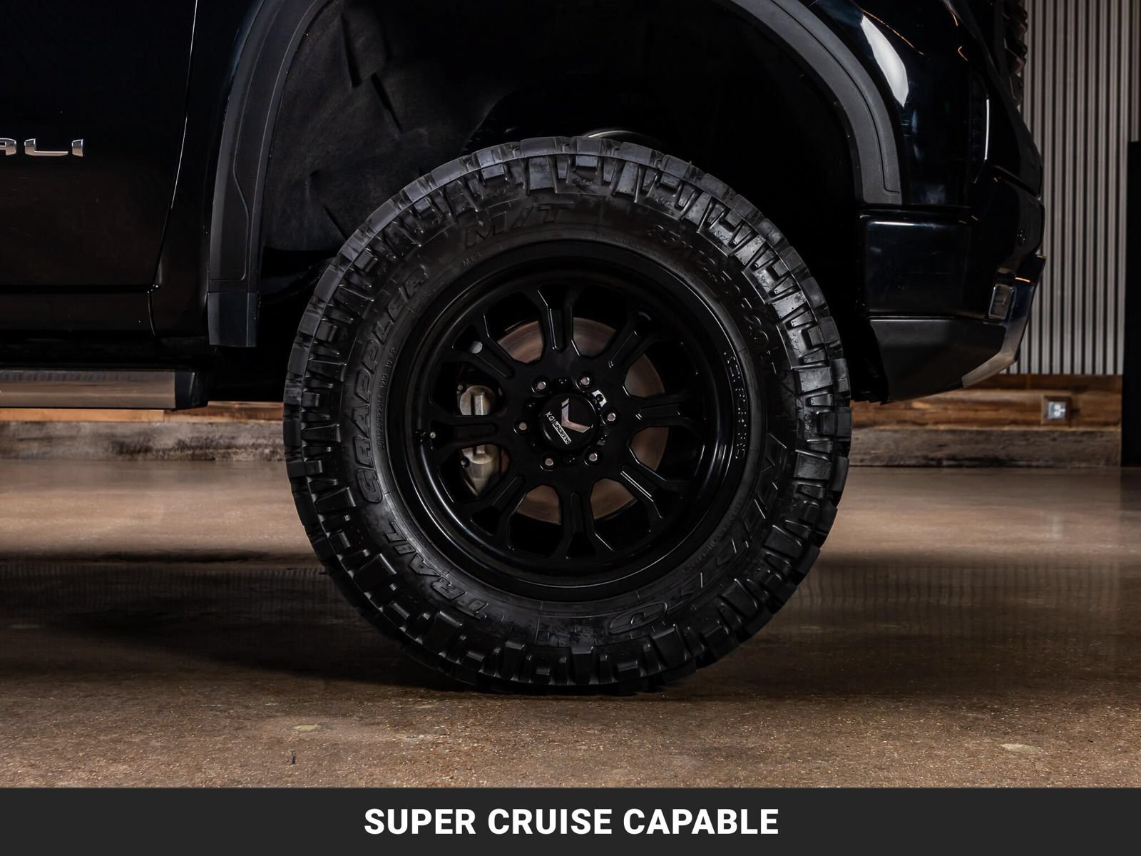 Used 2023 GMC Sierra 1500 Denali Ultimate AWD/4WD image 11