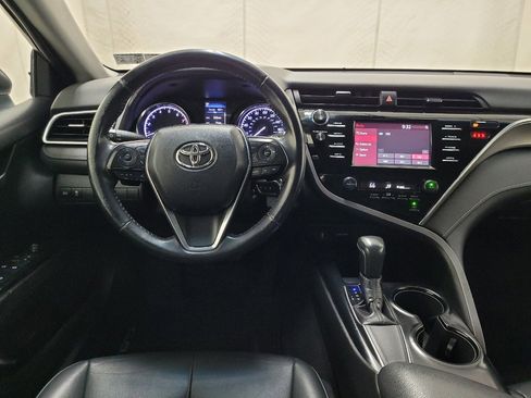 Used 2018 Toyota Camry SE image 22