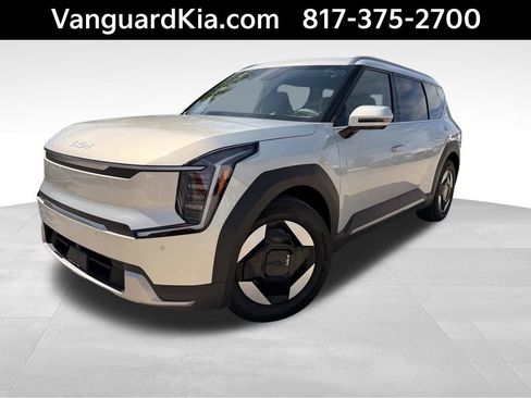 Certified 2024 Kia EV9 Wind image 1