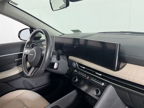 Used 2025 Hyundai Sonata SEL FWD image 30