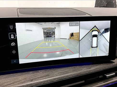 Used 2025 Hyundai Santa Fe Calligraphy image 30