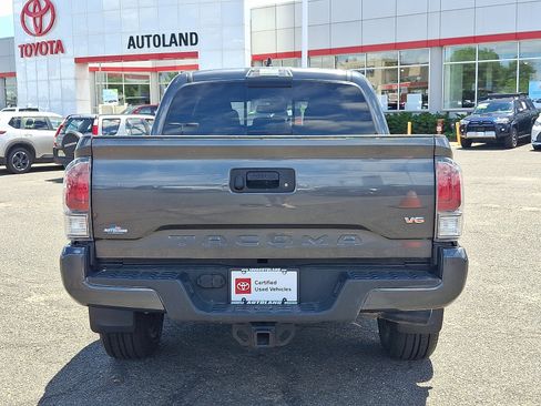 Used 2023 Toyota Tacoma TRD Sport AWD/4WD image 6
