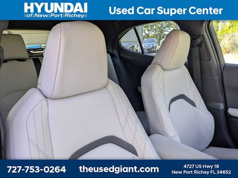 Used 2023 Lexus UX 250h FWD w/ Accessory Package (Z2) image 6