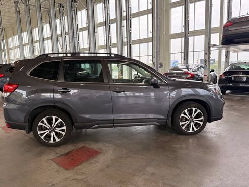 Used 2021 Subaru Forester Limited AWD/4WD image 2