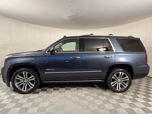 Used 2019 GMC Yukon Denali w/ Denali Ultimate Package AWD/4WD image 3