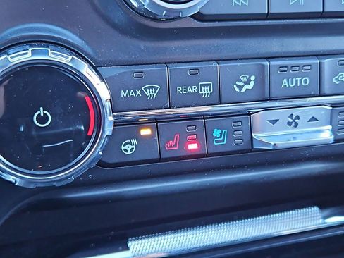 Used 2022 Ford F150 Lariat w/ Equipment Group 502A High image 21