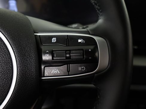 Used 2024 Kia Sportage EX FWD image 41