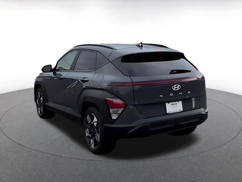 Used 2025 Hyundai Kona SEL image 11