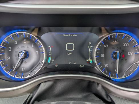 New 2026 Chrysler Pacifica Select image 26