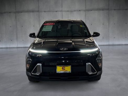 Used 2025 Hyundai Kona SE FWD image 8
