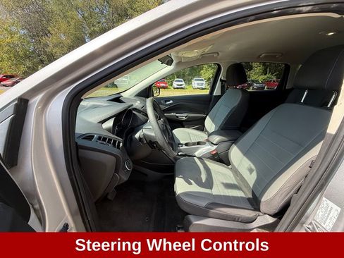 Used 2016 Ford Escape SE FWD image 13