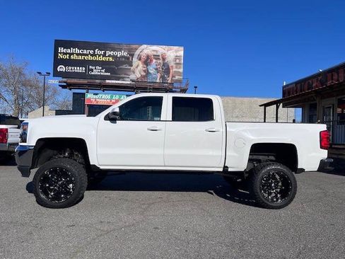 Used 2016 Chevrolet Silverado 1500 LT AWD/4WD image 6