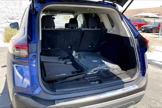 Used 2023 Nissan Rogue SV FWD image 34