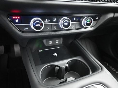 New 2026 Honda HR-V EX-L image 17