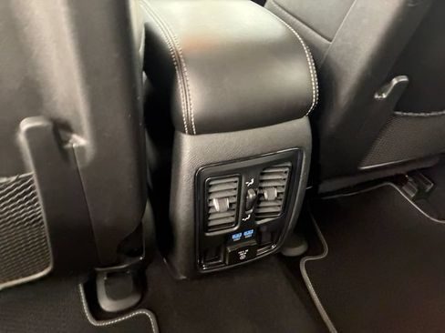 Used 2021 Jeep Grand Cherokee Limited w/ Quick Order Package 28K 80th AWD/4WD image 19
