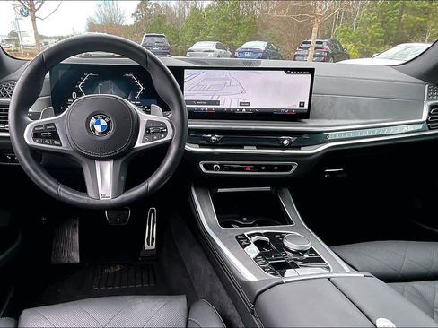 Certified 2025 BMW X5 xDrive40i image 16