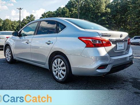 Used 2019 Nissan Sentra S image 13