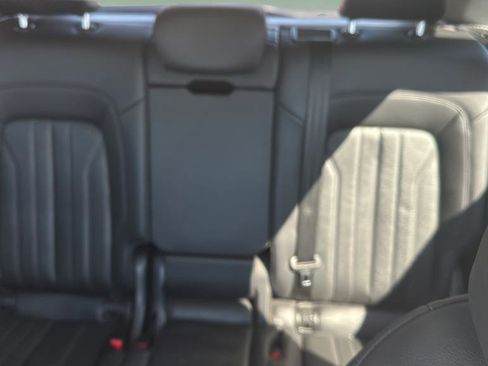 Used 2019 Audi Q5 2.0T Premium w/ Convenience Package AWD/4WD image 15