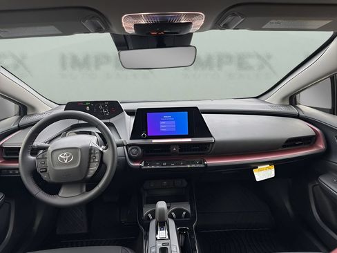 Used 2026 Toyota Prius Plug-In Hybrid FWD image 12