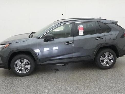 New 2025 Toyota RAV4 LE image 3