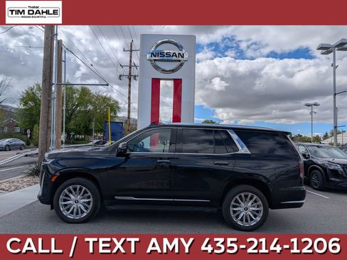 Used 2021 Cadillac Escalade Premium Luxury AWD/4WD image 1