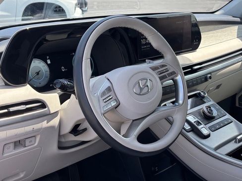 Used 2024 Hyundai Palisade Calligraphy AWD/4WD image 9