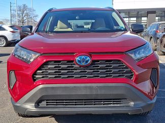 Used 2019 Toyota RAV4 LE video 2