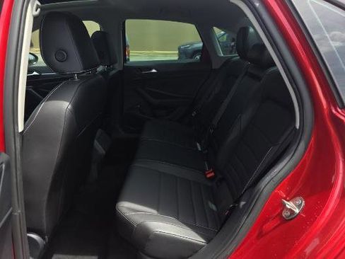 Used 2022 Volkswagen Jetta SE image 8