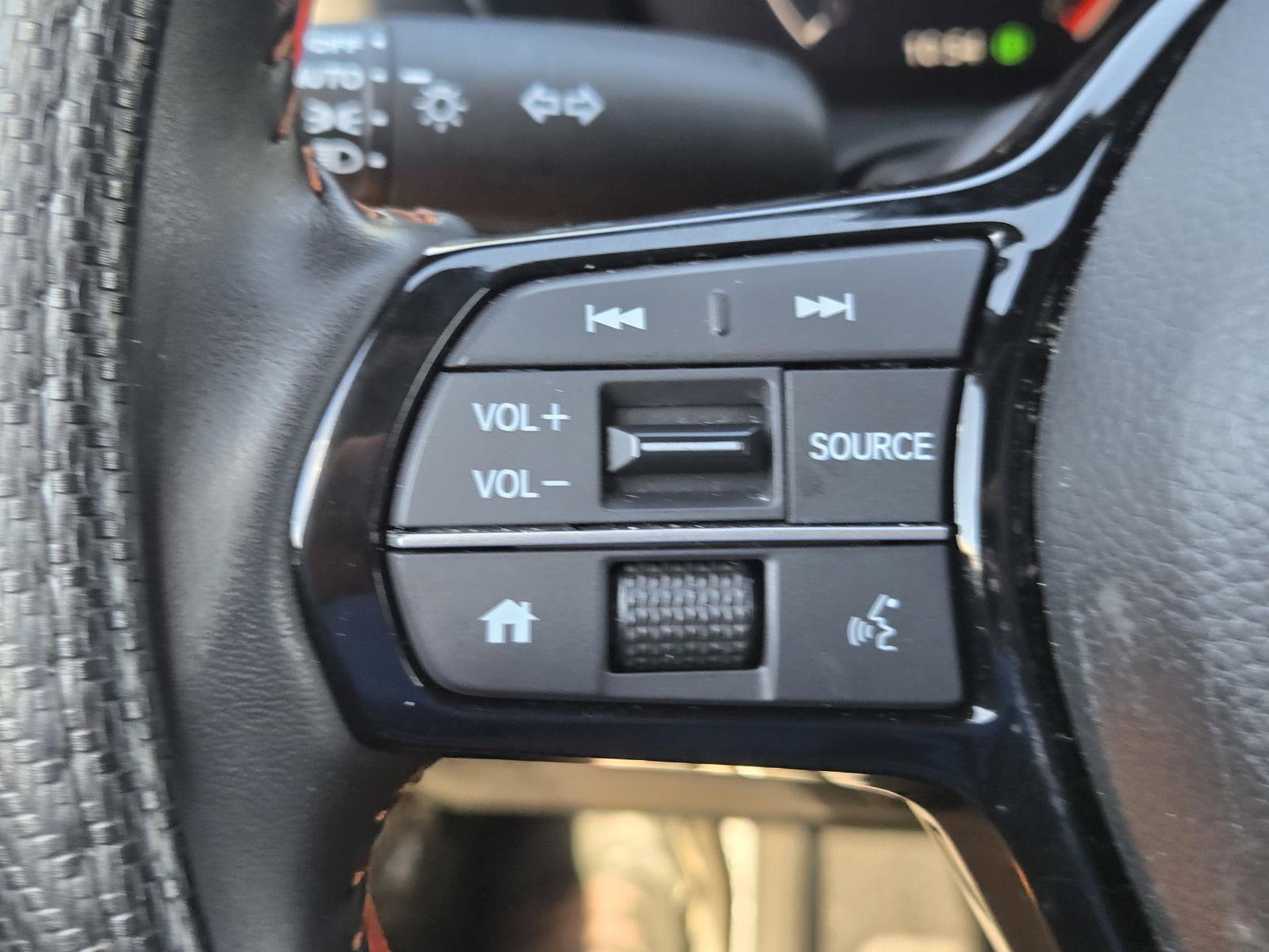 Used 2025 Honda HR-V Sport image 23