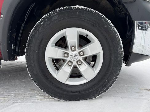 Used 2013 RAM 1500 ST w/ SXT Appearance Group image 13