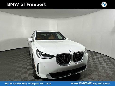 Used 2026 BMW X3 xDrive30i w/ Premium Package AWD/4WD image 1