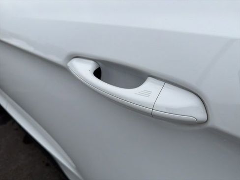 Used 2020 Ford Edge SEL w/ Cold Weather Package image 11