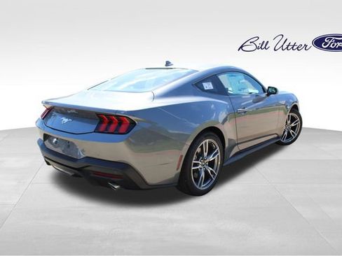 New 2025 Ford Mustang Coupe image 3