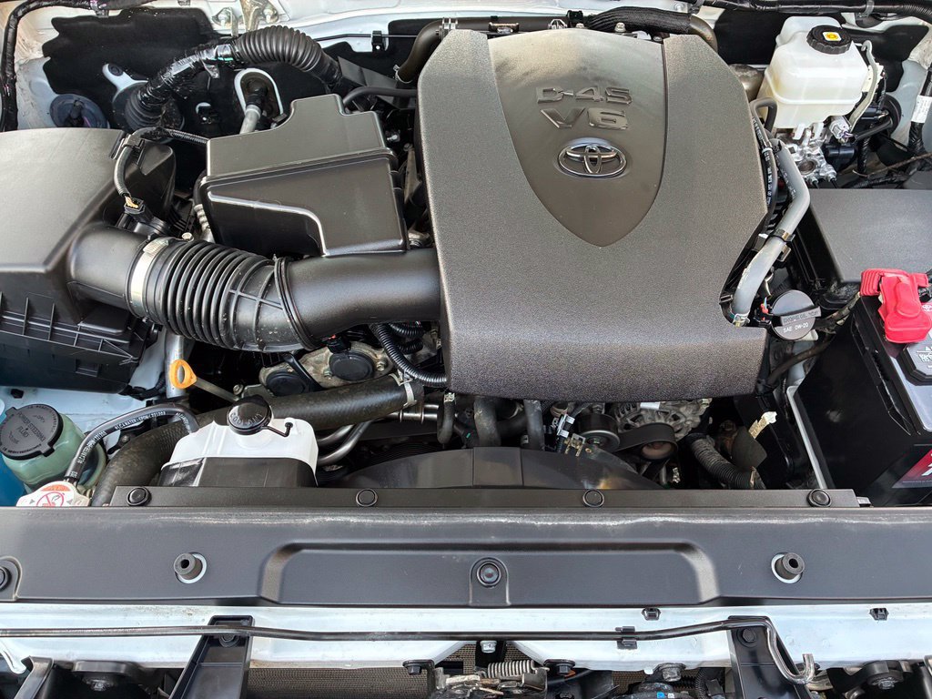 Used 2023 Toyota Tacoma TRD Off-Road AWD/4WD image 32