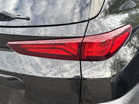 Used 2021 Hyundai Kona SEL FWD image 9