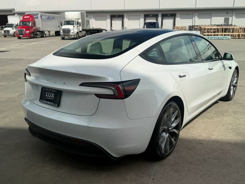 Used 2024 Tesla Model 3 Standard Range RWD image 7