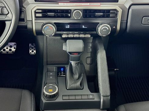 Used 2024 Toyota Tacoma TRD Sport RWD image 37